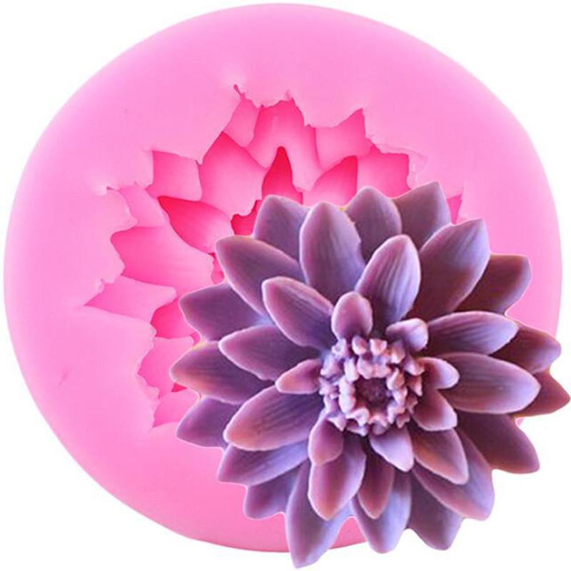1PC Portable Diy Baking Cake Decorating Soap Mold Universal Resin Chrysanthemum Flower Silicone Mold