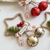 Рождественский колокольчик Джингл, деревенский железный дверной подвесной колокольчик-звезда с бантом, сосновые веточки, красные ягоды для рождественского венка, упаковка подарков, ремесло, домашний декор