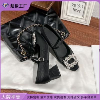 Виноградная мать весна новые туфли Мэри Джейн женские со стразами квадратная пряжка с мелким вырезом одинарные туфли женские 2025 легкая роскошь высокие каблуки женские