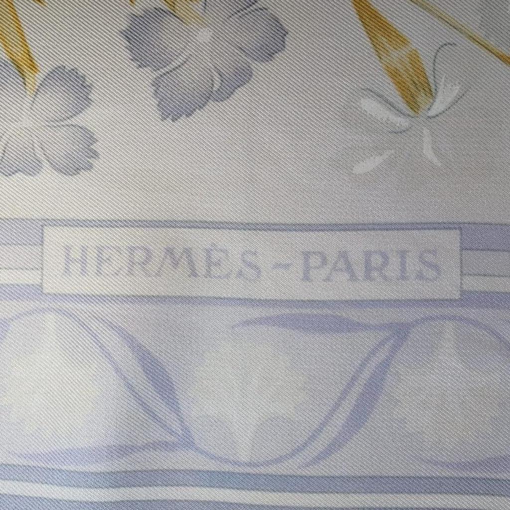 Б/у платок Hermes Carre 90 'Дикие гвоздики' Светло-фиолетовый 78C