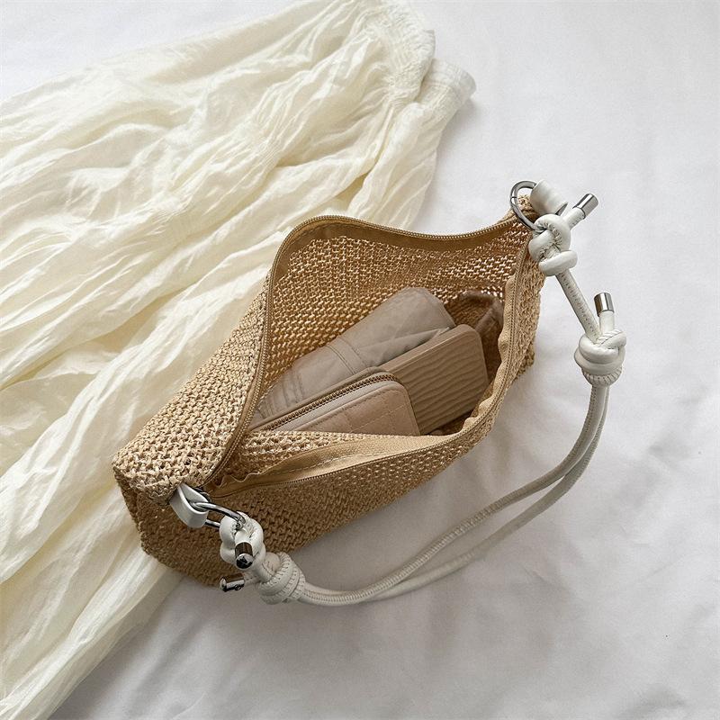 Hand-woven Bag for Women, 2025 New Fashion Retro Straw Tote Bag, Versatile Large-capacity Shoulder Bag for Women