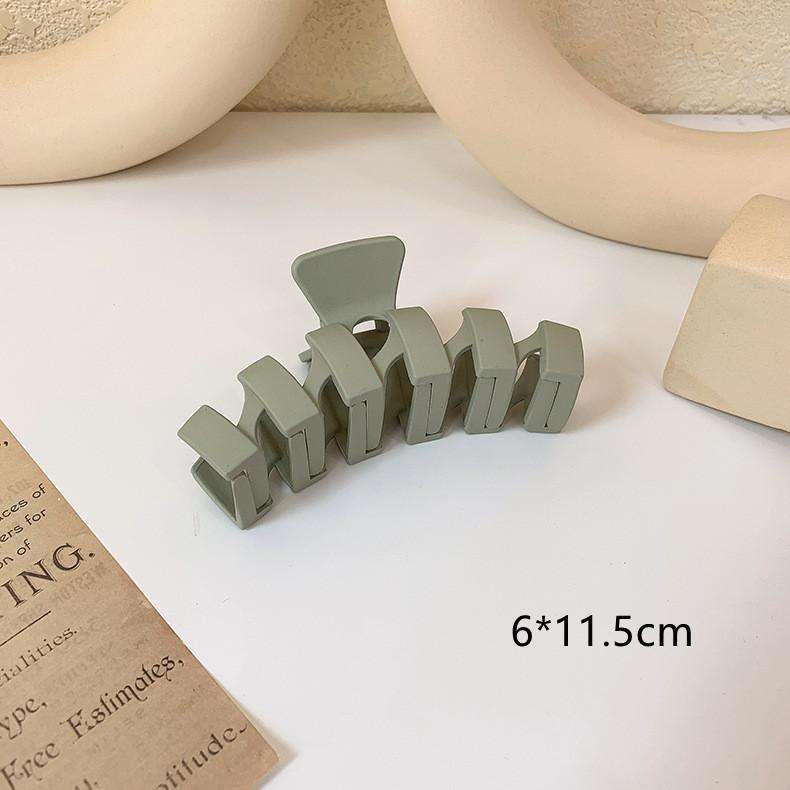 1pcs Korean Coffee Large Hair Claws Acrylic Hairpins Barrette Crab Hair Clips Headwear for Women Girls Braiders Hair Accessories