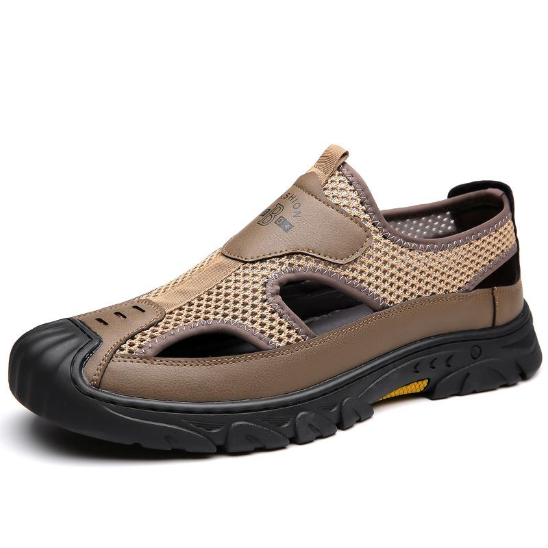 Сандалии мягкая подошва лето новые полые отверстия прохладная кожаная обувь мужская повседневная пляжная обувь мужская 2025