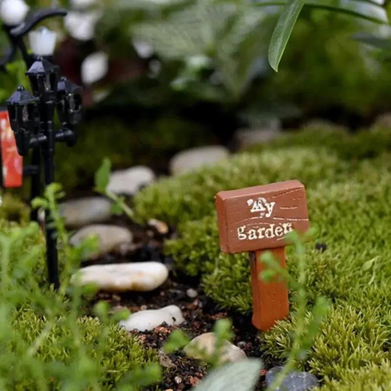 1 Pcs Miniatures Fairy Garden Small Wooden Plaque Resin Sign Board Bonsai Figurines Micro Landscape Creative Gifts Accessories