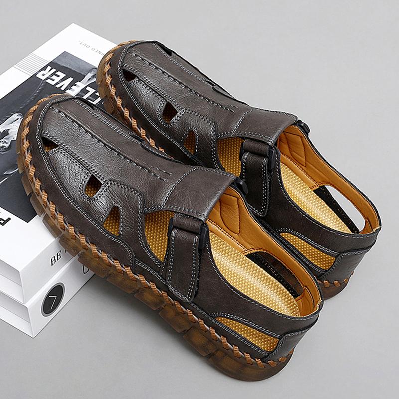 FashionUltra-light Cool Mens Sandals Breathable Outdoor Summer Walking Shoes Antiskid Hollow Out Flats Quick Dry Beach Sandals Loafers