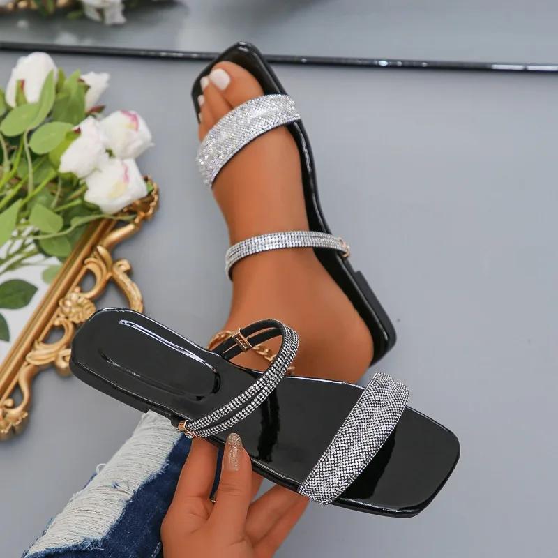 Мода 2024 года, горячая распродажа женской обуви с квадратным носком, женские тапочки, летние блестки, однотонные, повседневные, пляжные, на плоской подошве, большого размера