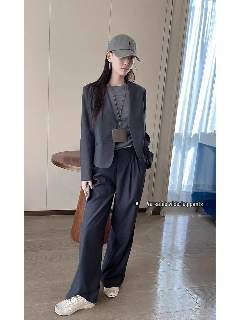 Женский серый блейзер с V-образным вырезом и длинными рукавами на весну - Повседневный, Минималистичный, Маленький размер и для поездок на работу 2025