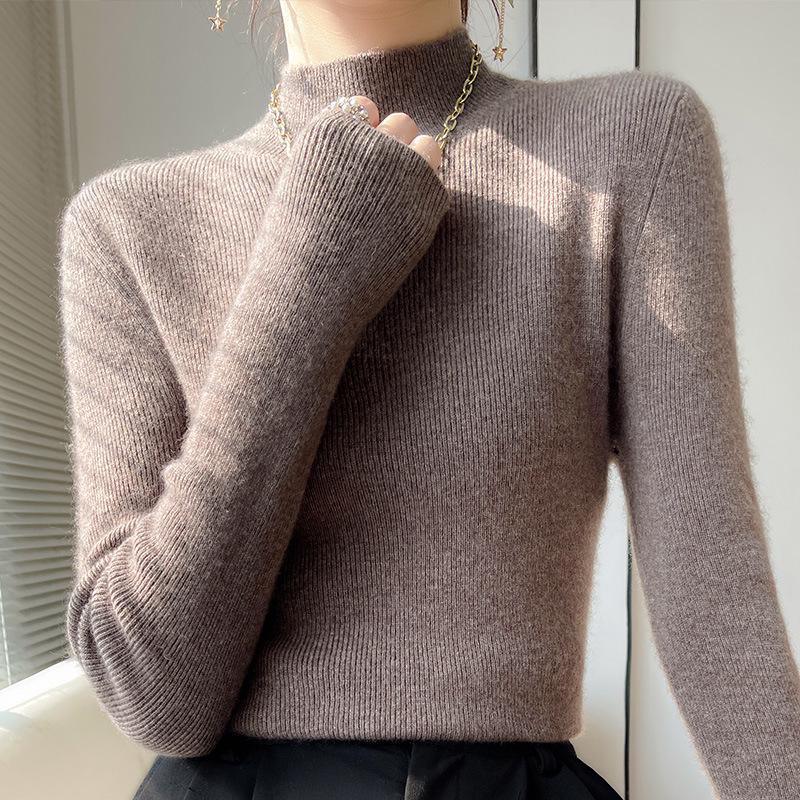Elegant Slim Fit Ladies' Knitted Pullover Sweater - Autumn/Winter Collection