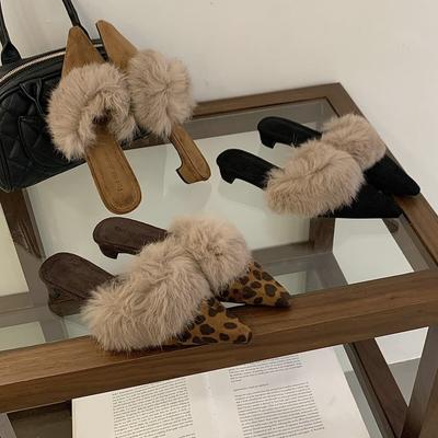 Белые пушистые туфли на высоком каблуке, остроносые тапочки, женская осенне-зимняя плюшевая пушистая обувь, темперамент, тонкий каблук, сандалии с закрытым носом для мужчин