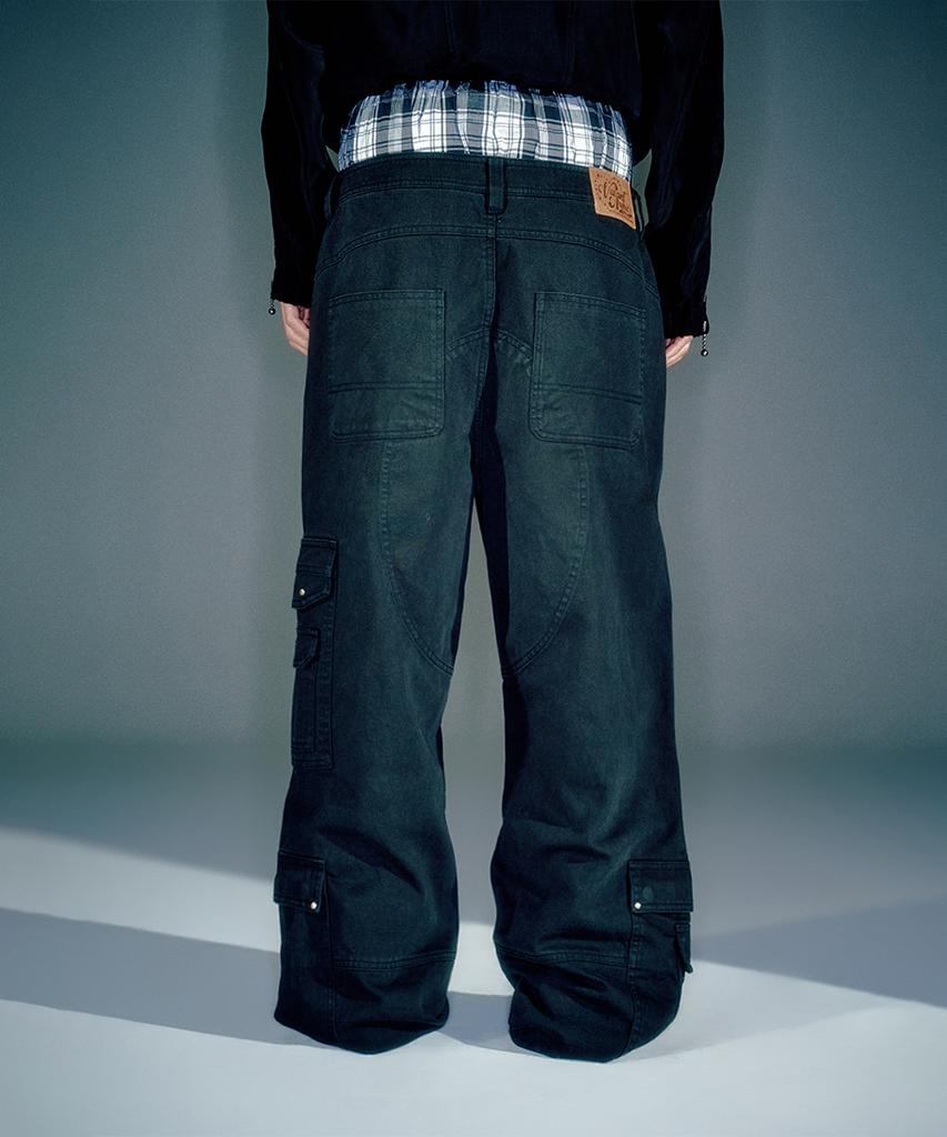 Beikeonteuakaibeu (Men) Rowan Cargo Pants Black