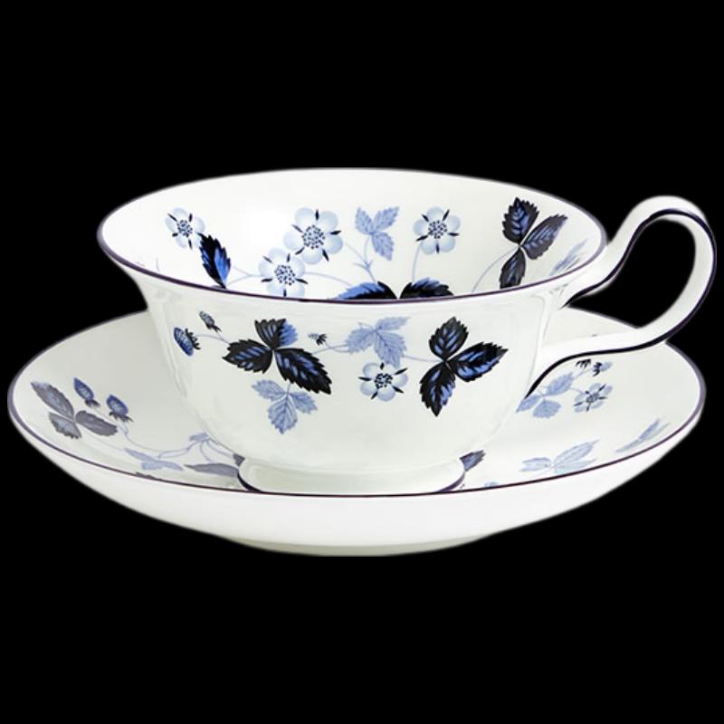 Wedgwood Чернильно-синяя цветочная чайная пара с клубникой