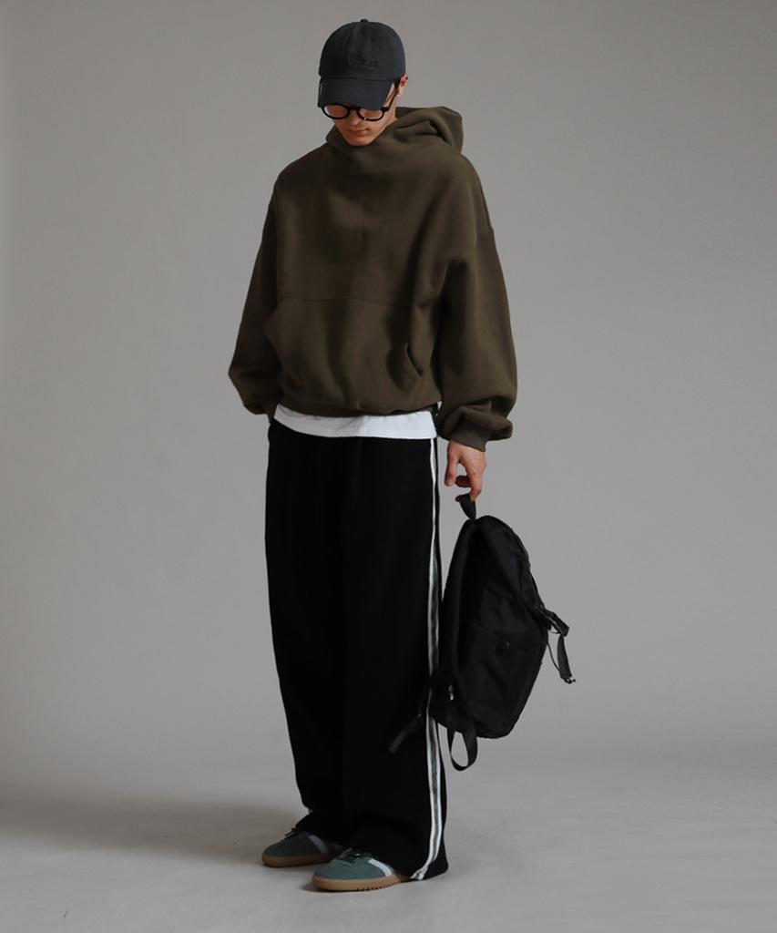 LIKE THE MOST Peach Skin Line Taping Wide Pants_Black