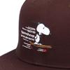 X PEANUTS Collaboration Плоская бейсболка с козырьком Шапка Снупи [Manhattan Portage] (061 Коричневый)