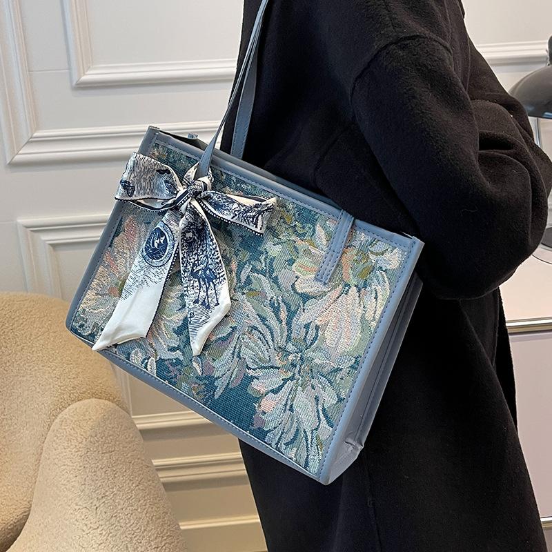 Весенне-летняя вместительная женская сумка, трендовая и модная, сумка через плечо, французская сумка-игрушка для поездок на работу