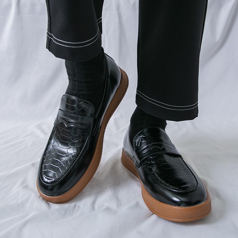 Fashion Fashionable Men Leather Board Shoes Branded Business Office Thick Soled Leather Shoes Mens Flat Bottomed Anti Slip Driving Shoes