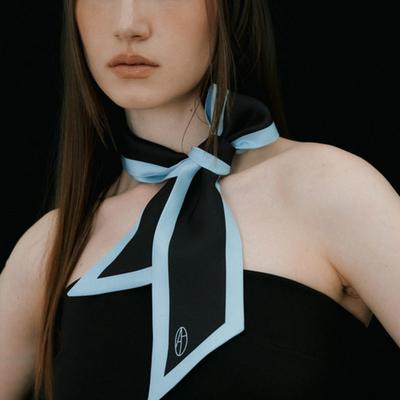 AVVINA PELLE Long Twilly Silk Scarf (3colors)