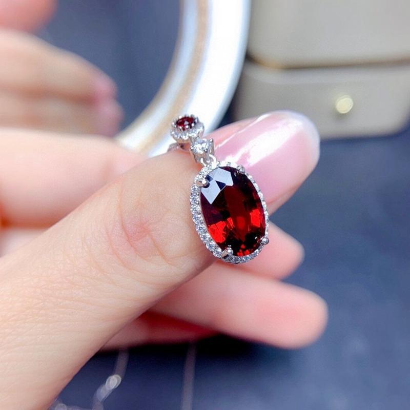 BELLA BOX Red Oval Shape Gorgeous Personalized Clavicle Chain Simple Crystal Necklace For Women Charm Wedding Engagement