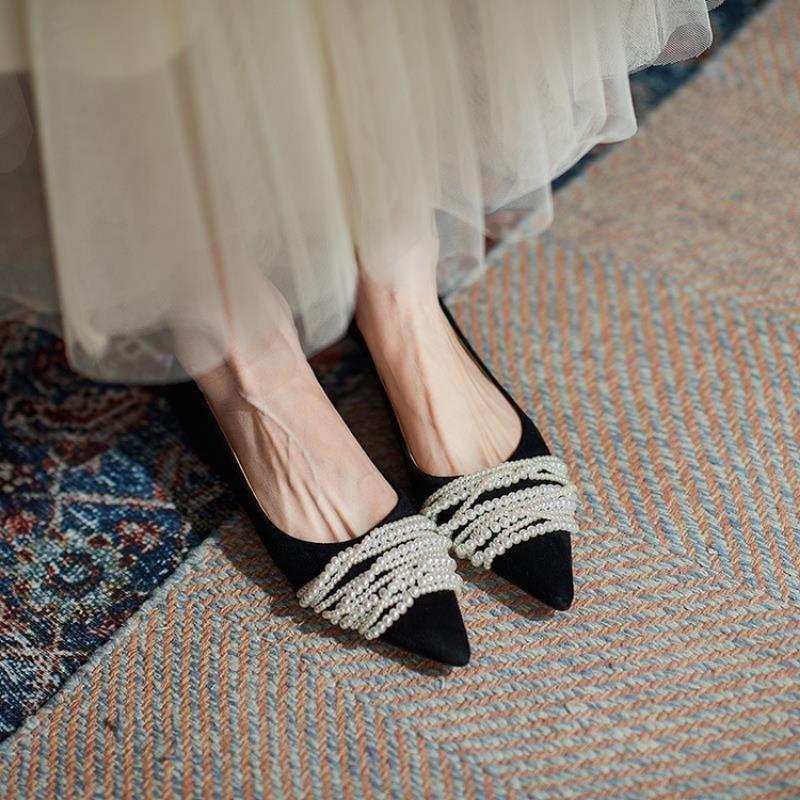 Женские туфли на высоком каблуке с сексуальными бусинами, женские новые красные бархатные туфли-лодочки с острым носком, свадебные туфли