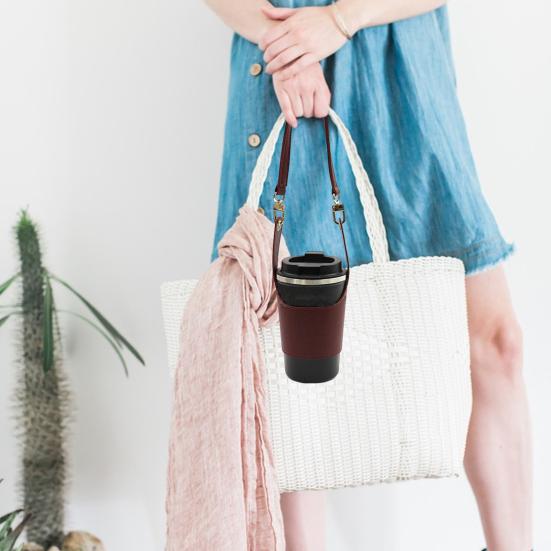 Чехол для чашки из искусственной кожи, переносной держатель для напитков, изоляционный стакан для горячей и холодной воды