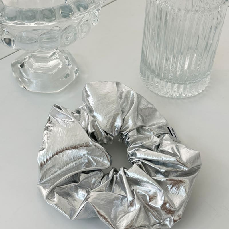 Quartevv Кожаная резинка для волос - 4 цвета