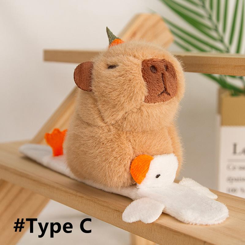 Забавная браслет-хлопушка с капибарой - Дизайн с крыльями, которые трясутся при встряхивании, Милое животное, носимое для детей и подростков (Модный аксессуар-непоседа)