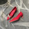 2025 новые свадебные туфли не устают от низких каблуков 5 см красные свадебные туфли пряжка-бабочка легкий вырез туфли на высоком каблуке женские осень