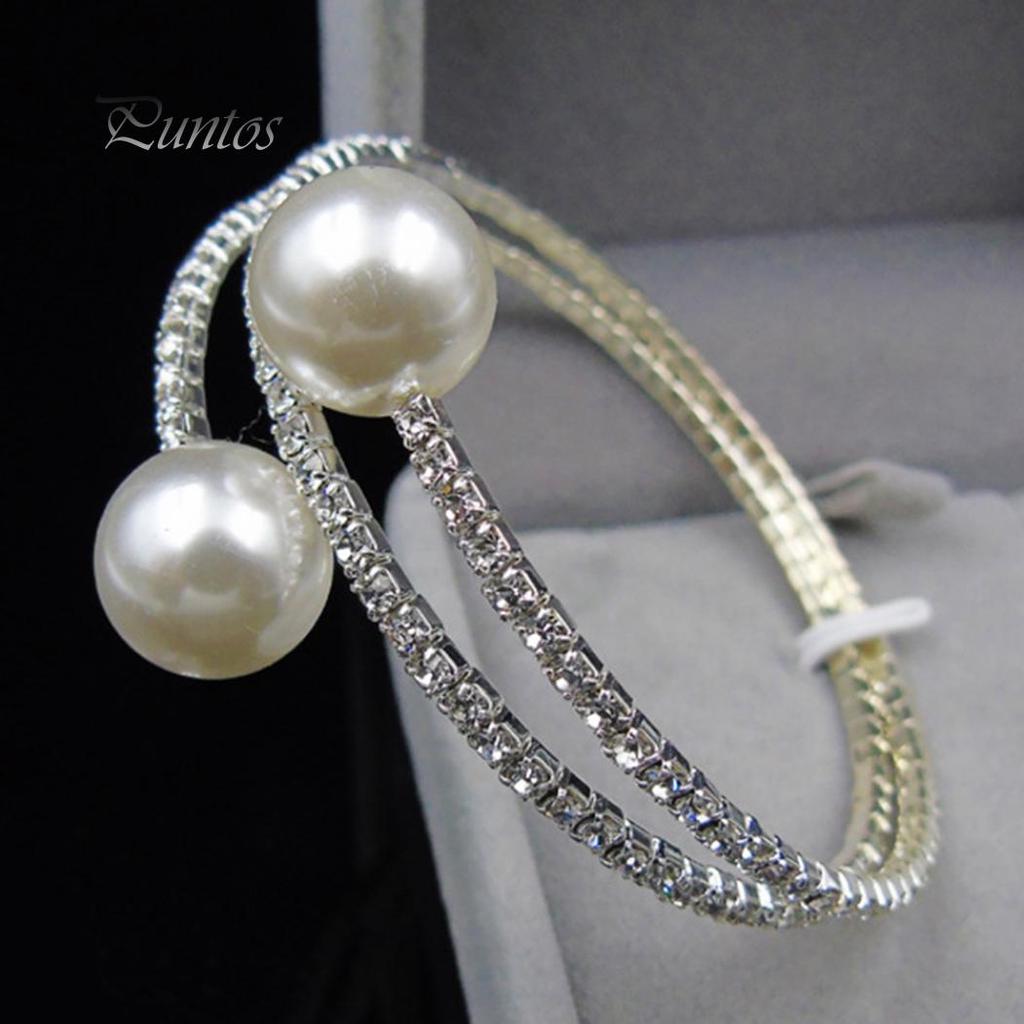 Женский брослет из горного хрусталя с имитацией жемчуга