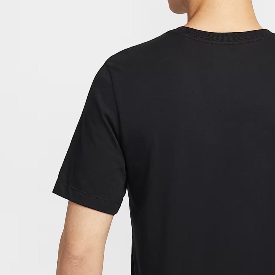 Nike Спортивная футболка мужская черная HJ0761-010