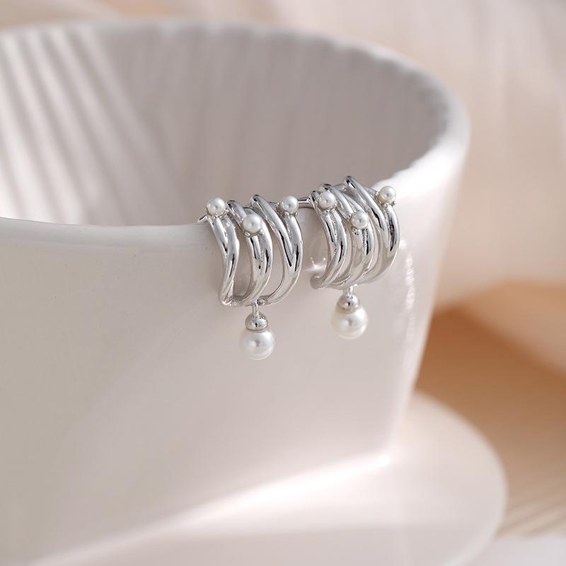 Niche Design Vine Series Earrings Female Personality Bead Ear Jewelry Gift for Girlfriend