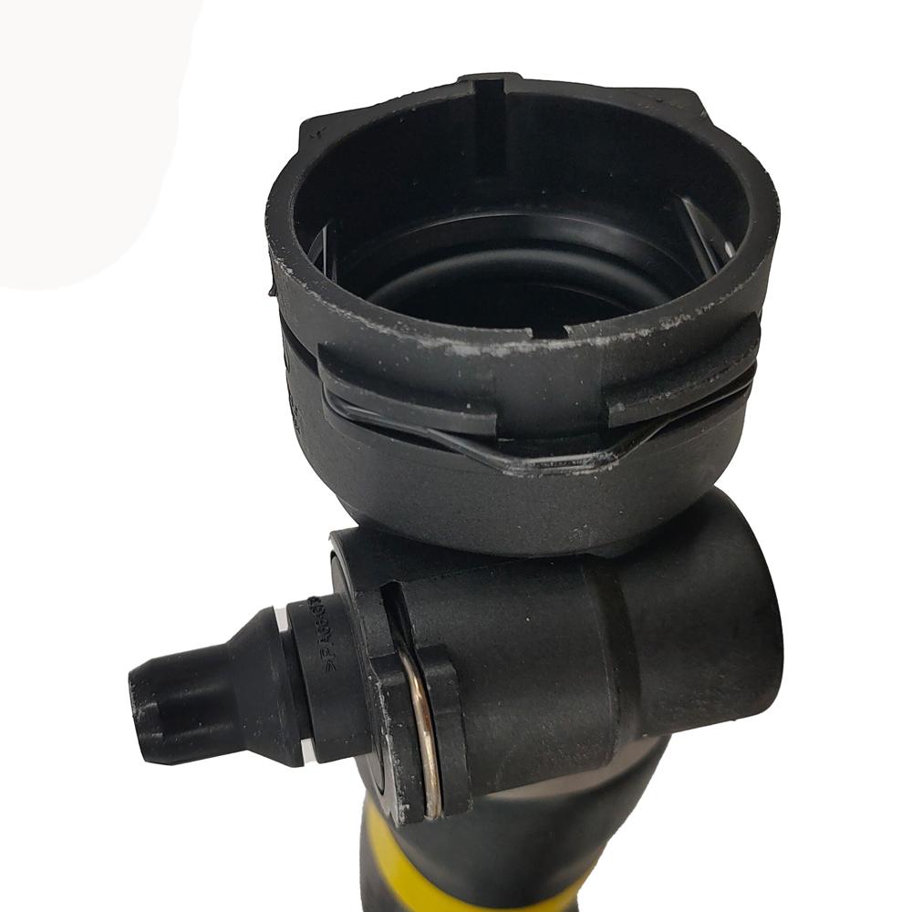 Upper Water Pipe (Five-Way Pipe) Suitable for:Bmw 7 F02 2009-2015 OE:1712 7580 955