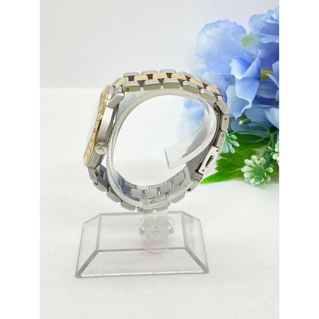 Б/у в рабочем состоянии женские часы Vivienne Westwood Bloomsbury