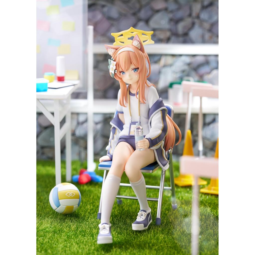 Plum PMOA Blue Archive Mari Gym Uniform Memorial Lobby Ver. | Масштаб 1/7 Окрашенная ПВХ фигурка PF336