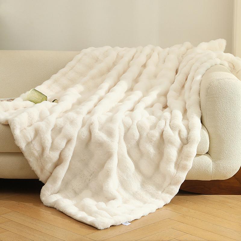 High-end Artificial Rabbit Hair Winter Warm Blanket Thickened Warm Sofa Blanket