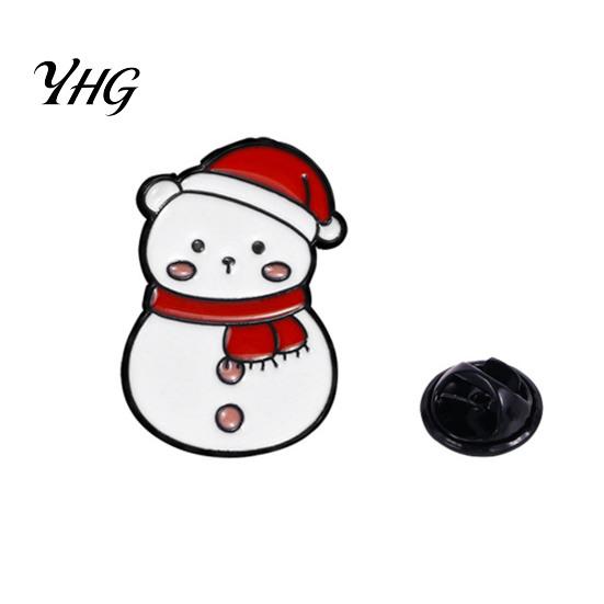 Holiday Party Favors Christmas Cartoon Enamel Brooch, Santa Claus Elk Snowman Tree Badge Pin, Scarves Decorative Pins Bags Clothes Accessory