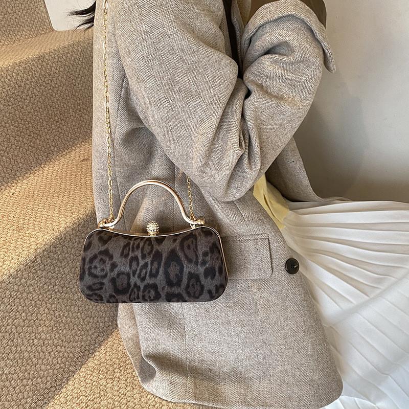 Retro Chic Small Square Handbag For Women Stylish Pu Material Fall Colors