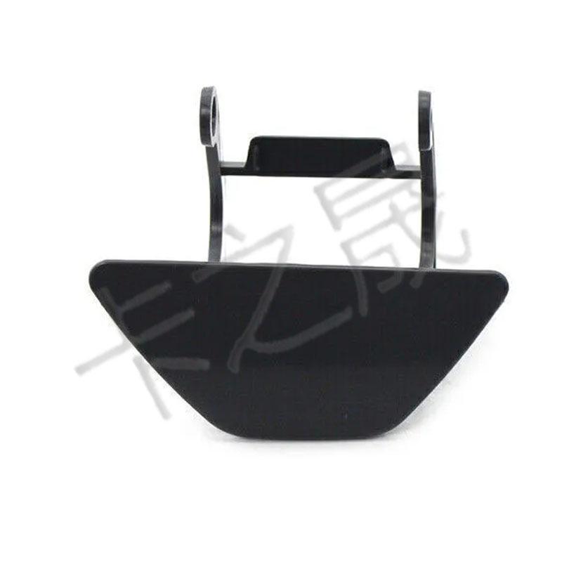 Крышка омывателя фары BMW 5 серии F10/F18 2014-2016 (51117332684/51117332683)