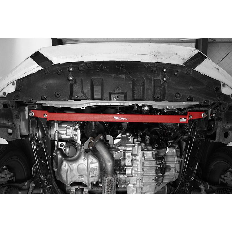 Yingshi Pai Modified Chassis for Reinforced Stabilizer and Strong Control Arm