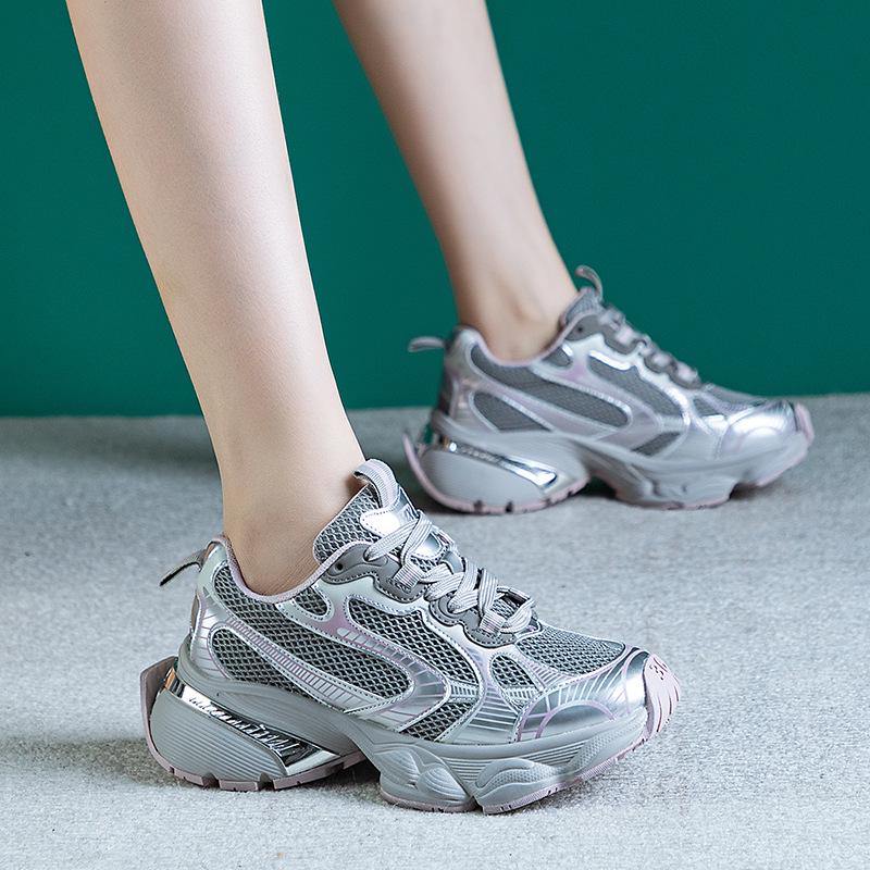 Женская мода 2024 года, увеличивающая рост, дышащая сетчатая обувь для пап: Универсальная повседневная спортивная обувь с мягкой толстой подошвой