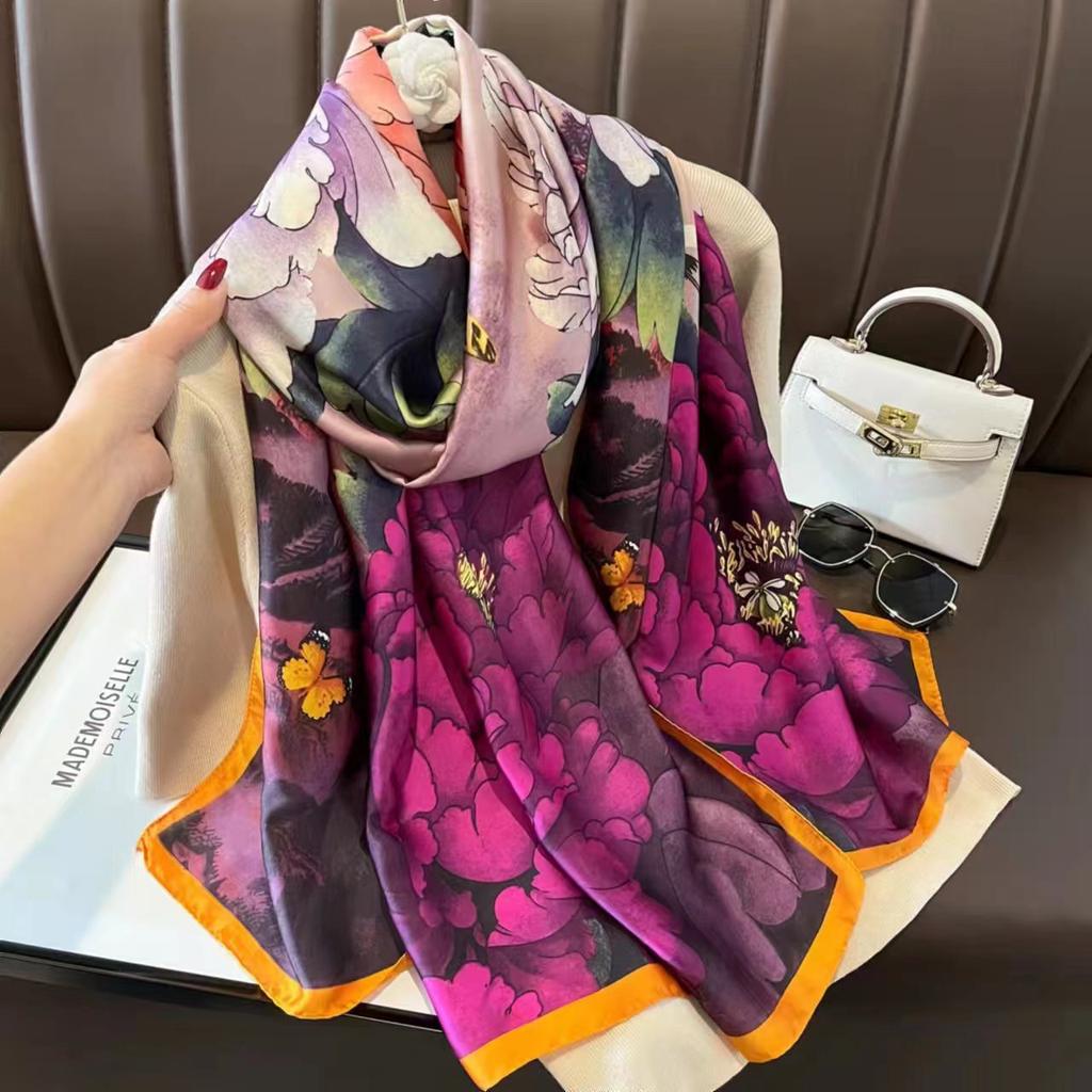 New Spring and Autumn Retro Floral Cranes Temperament Simulation Silk Large Long Scarf Sunscreen Outwear Shawl Female Silk Scarf