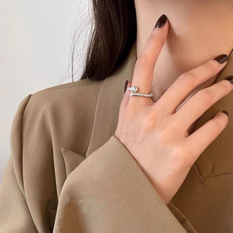 Корейское минималистичное кольцо-змея - Модное открытое кольцо в холодном стиле для женщин