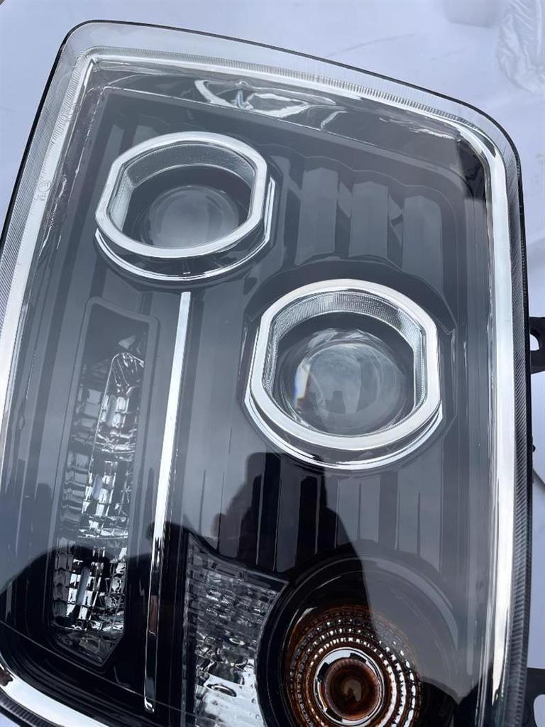 Светодиодная фара в сборе для самосва Foton ETX2280 и серии Qibing 9/5 - Супер яркая