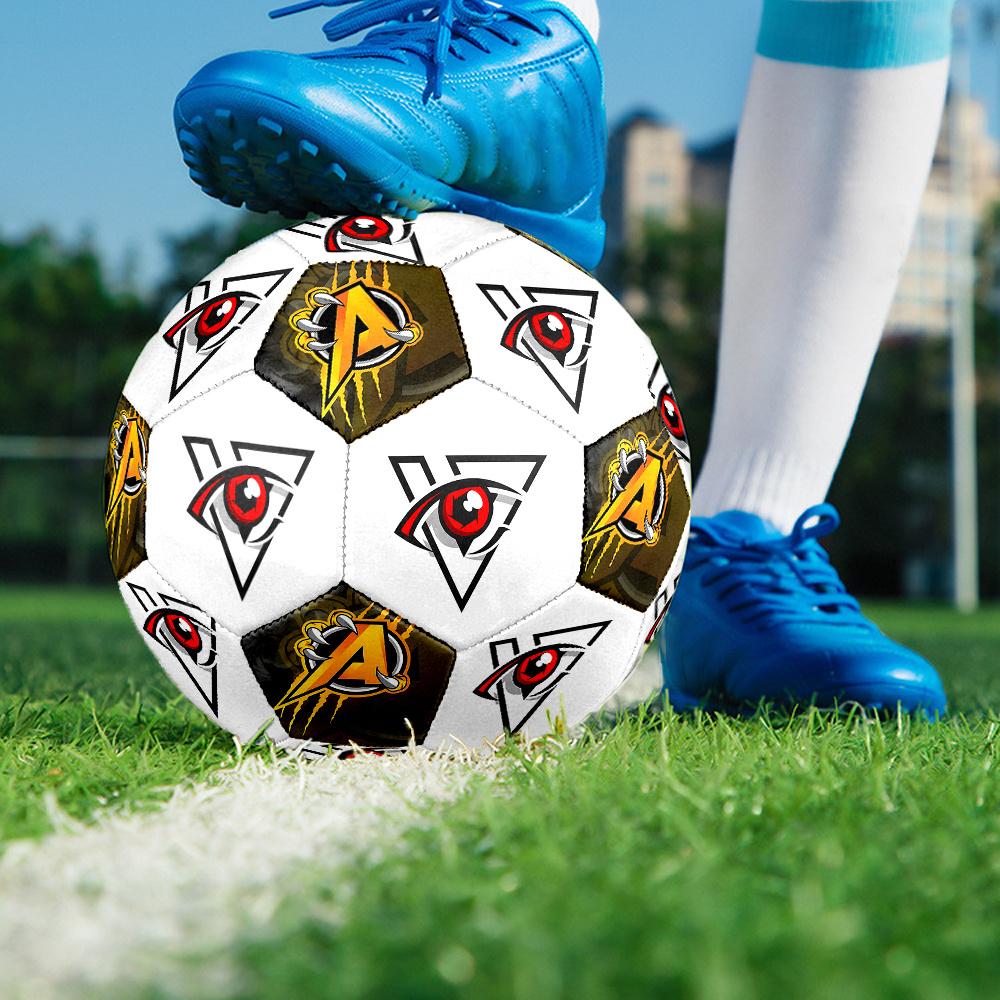 1PC Eagle Eye Symbol Lion Power Soccer Ball Size 5 Football Machine Sewn Indoor/Outdoor Universal Football Surprise Collection n63