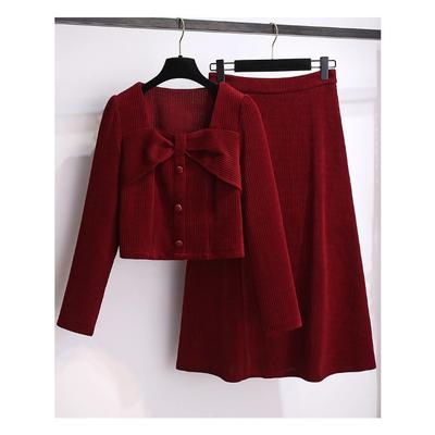Красная вельветовая куртка и мини-юбка Женский модный комплект из двух предметов Весна Осень сезона Элегантная и стильная одежда