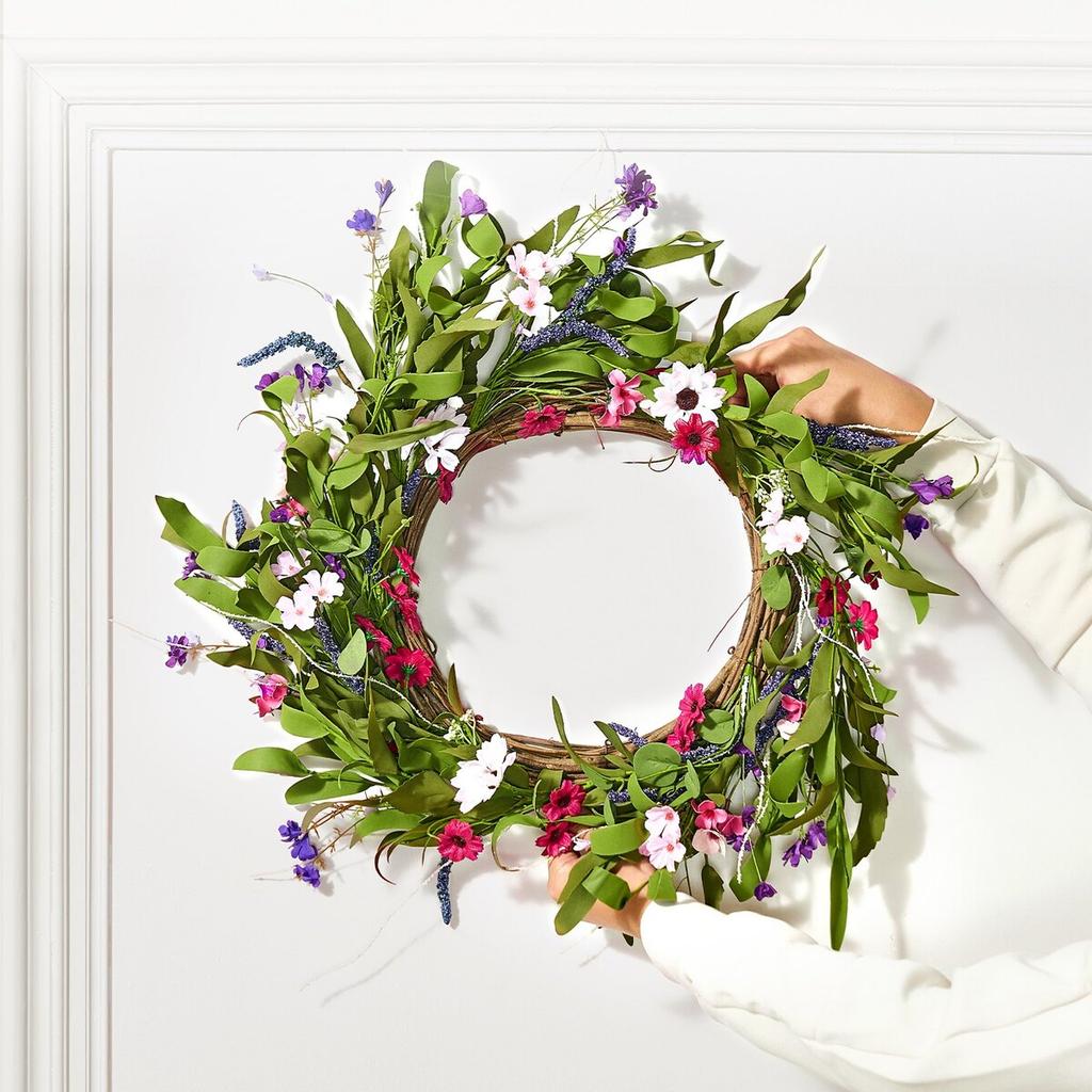 Artificial Decorative Wreath 22 in Pink Green Daisies Year Round Wreath