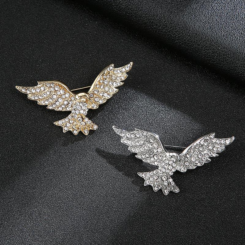 «Мужская роскошная брошь для костюма»: Дизайн головы льва, орла и оленя в короне"