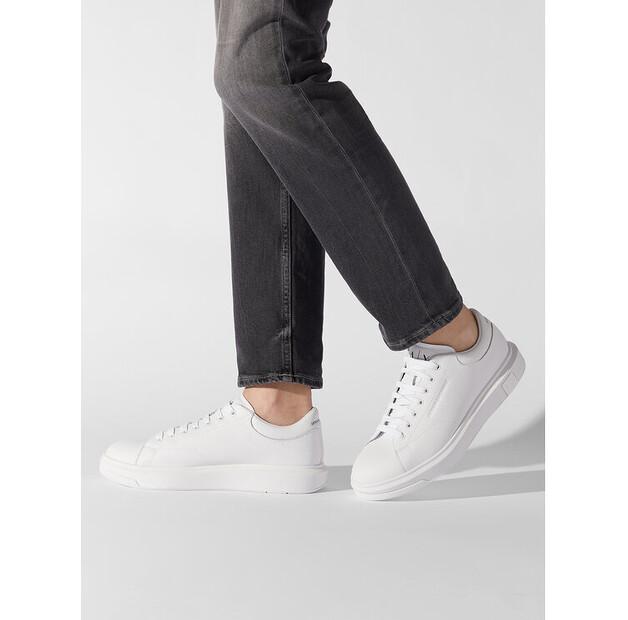 Кроссовки Armani Exchange XUX123 XV534 00152