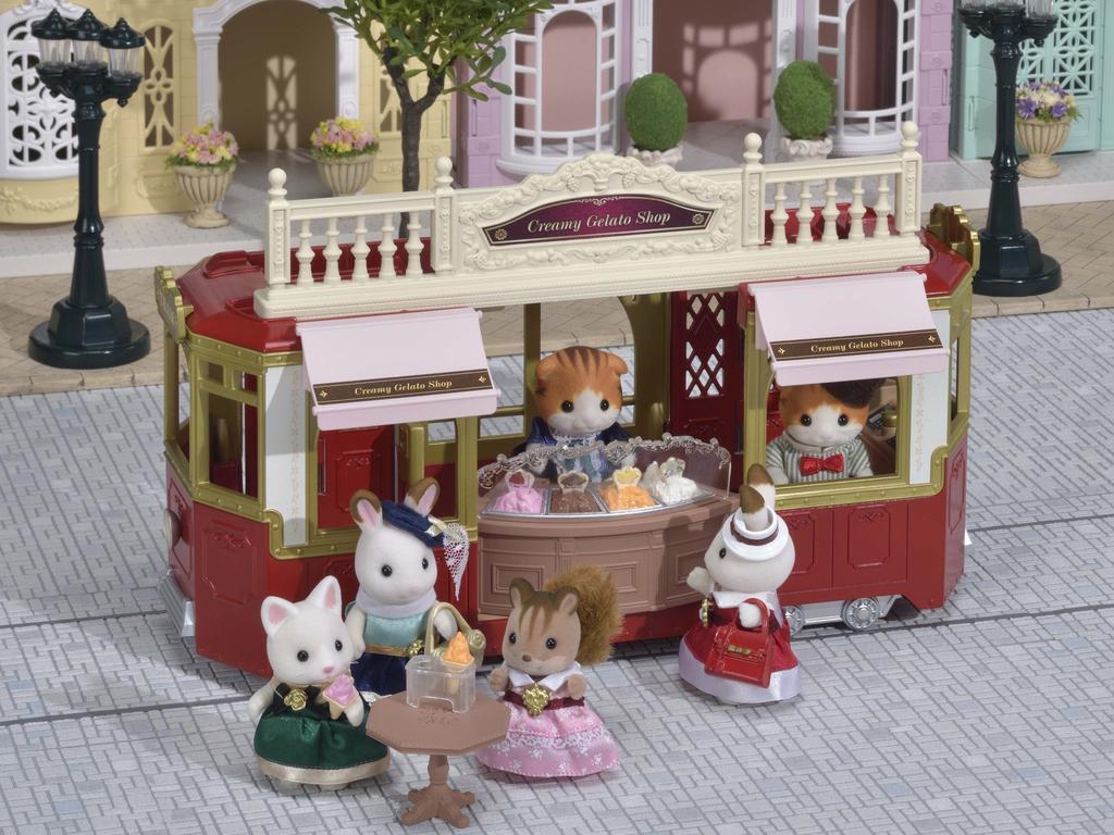 Городской трамвай Sylvanian Families в [Городке для вылазок] TV-01