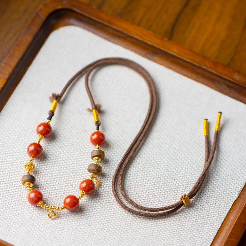 Xirui Red Agate Beaded Necklace with Star Rope Clasp – Retro Style Sweater or Collarbone Chain for Women
