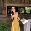 Французское сексуальное платье-комбинация на бретельках желтое летнее новое платье на бретельках с поясом длинное платье юбка для отпуска