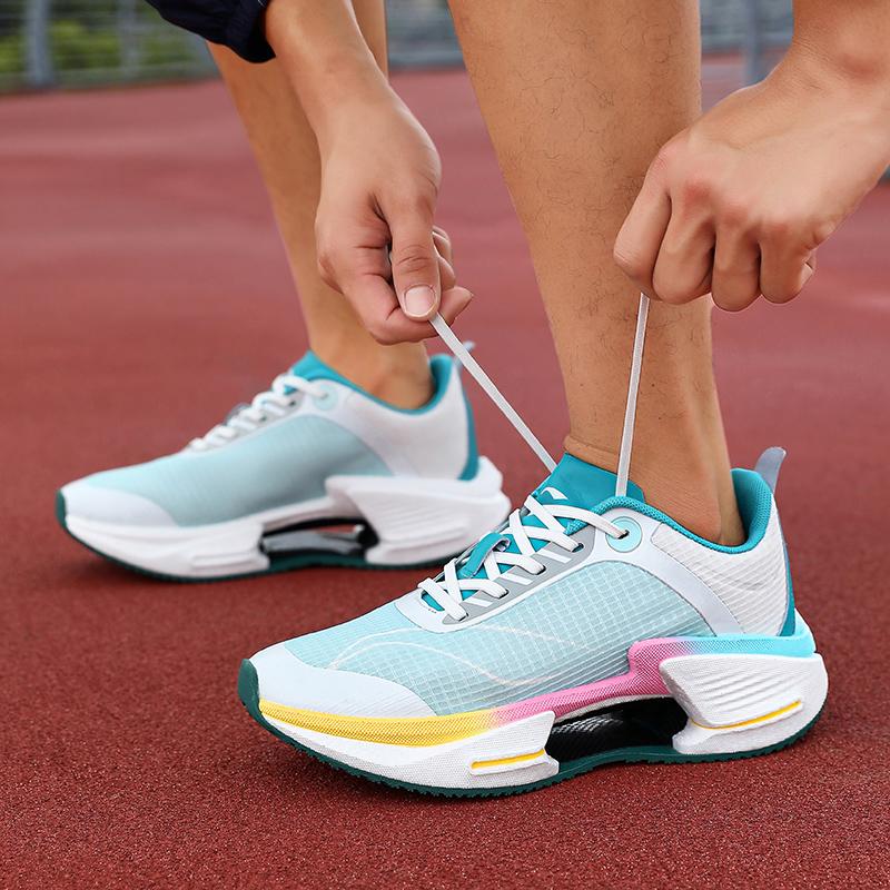 Spring and Autumn Low Cut Retro Trendy Couple Sports Shoes Urban Commuting Daily Running Shoes Balanced and Stable Walking Shoes